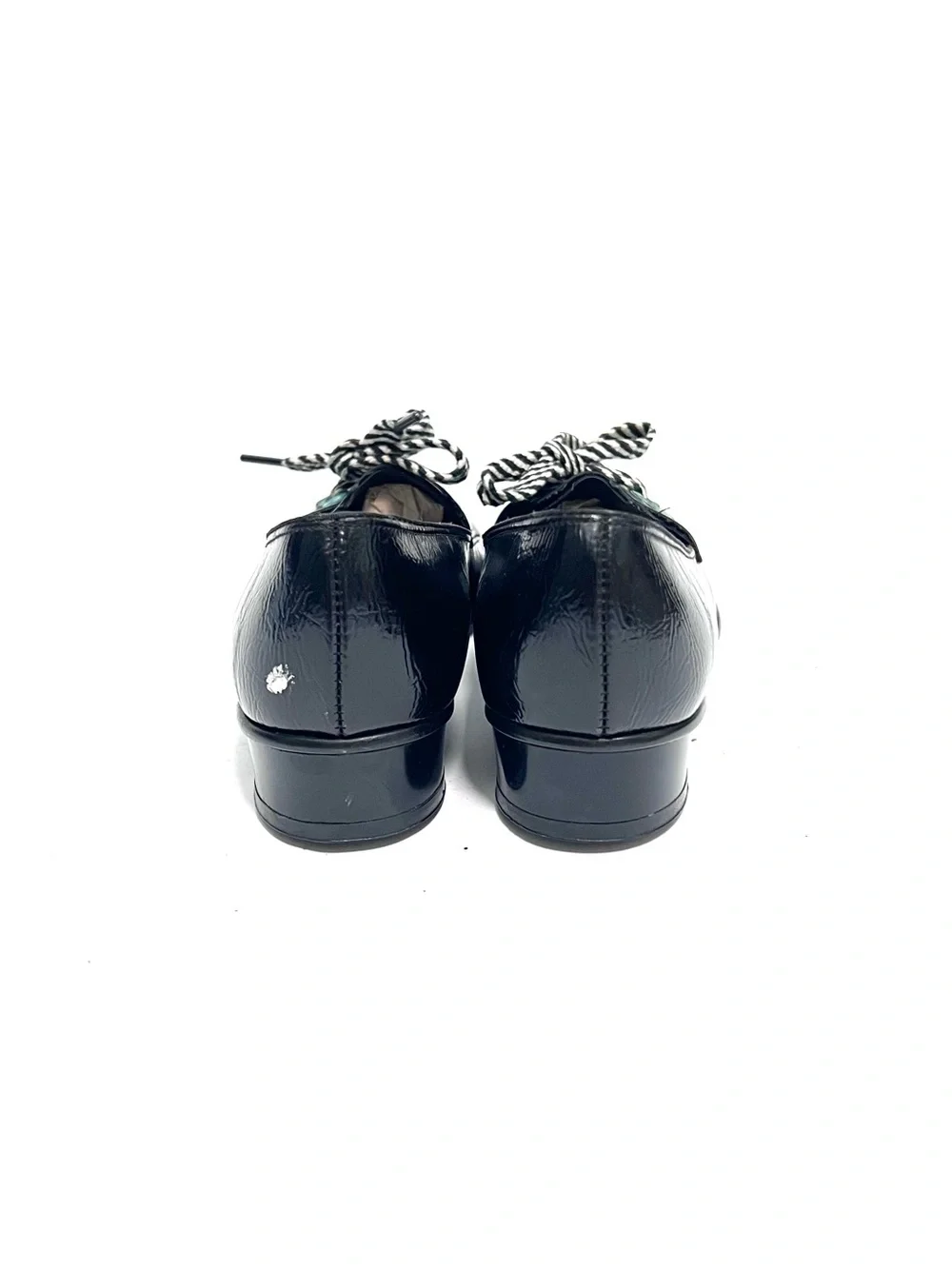 Vintage 1960s deadstock black vegan patent leather square toe lace up oxfords